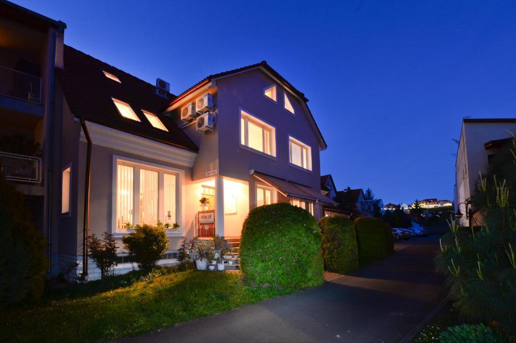 Vincze Vendégház Eger Exterior foto